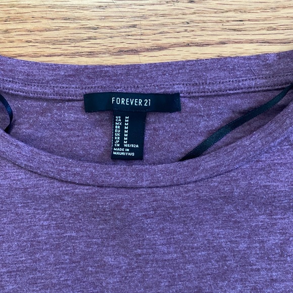 Forever 21 Long Sleeve Tee Women’s Medium Maroon/Red Top Shirt 3/4 sleeve - Picture 2 of 7